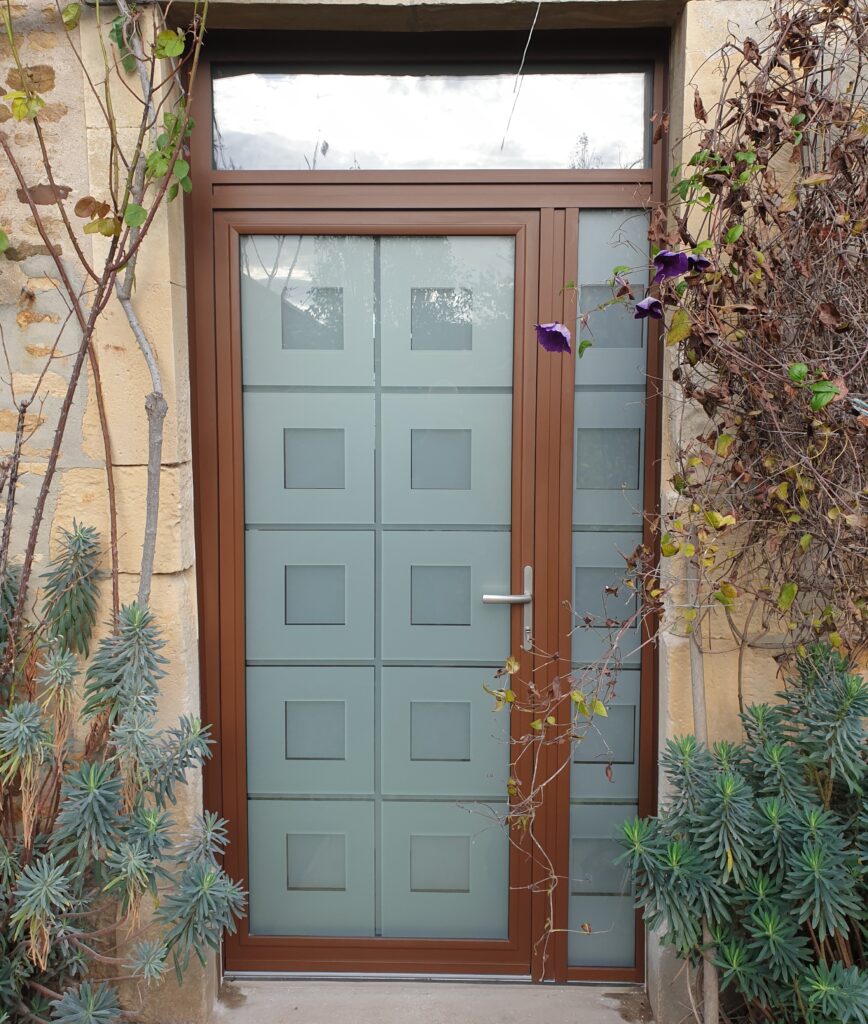 Porte d'entrée en aluminium K- Line - Déclic Habitat