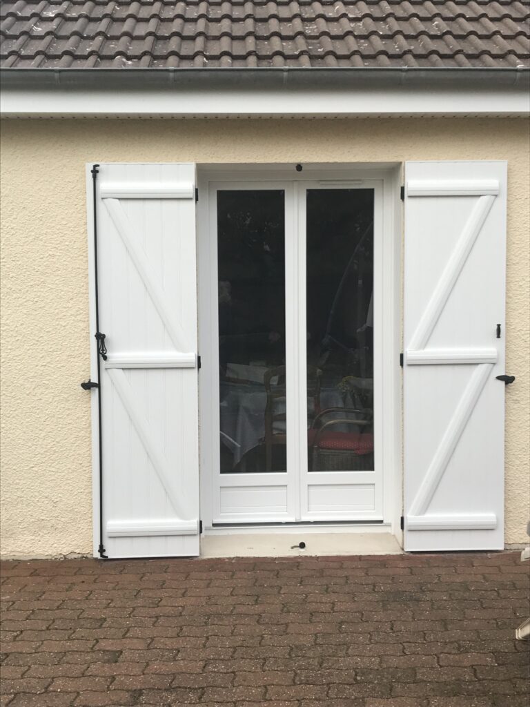 Volet battant PVC- Déclic Habitat