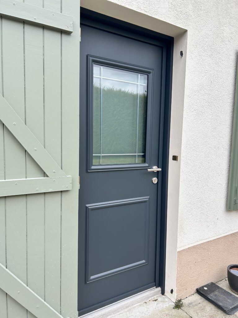 Porte d'entrée en aluminium - K- Line - Déclic Habitat